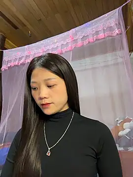 thaoyeuuu online show from November 22, 2025, 12:26 pm