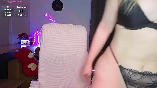 adrelaxina online show from March 17, 2026, 2:27 am