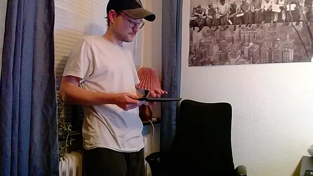 ChefDeLust online show from October 27, 2025, 5:17 pm