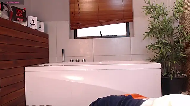 AustinJones  online show from March 13, 2026, 7:09 pm