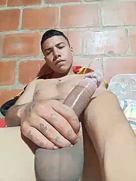 eldelmienbrogrueso online show from June 21, 2026, 4:48 am