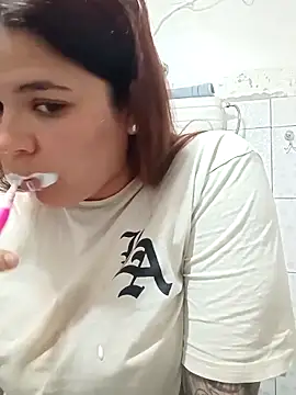yesica87 online show from September 16, 2025, 6:42 pm
