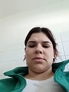 yesica87 online show from September 26, 2025, 2:10 pm