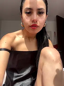 Victoria alson online show from October 30, 2025, 2:07 pm