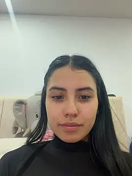 Snapshot of Victoria_alson chatting on July 6, 2026, 4:31 am Victoria alson online show from July 6, 2026, 4:31 am
