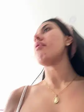 Snapshot of Victoria_alson chatting on July 24, 2026, 1:42 pm Victoria alson online show from July 24, 2026, 1:42 pm