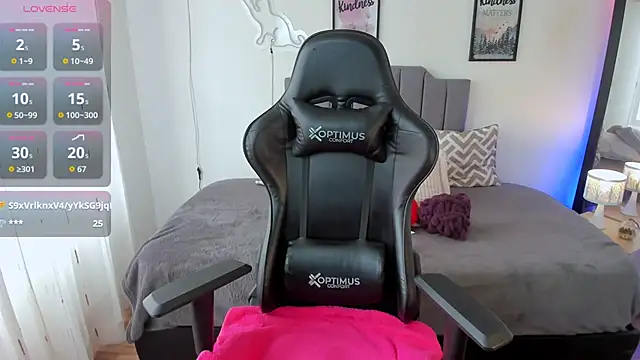 amaia monet online show from October 9, 2025, 8:07 pm