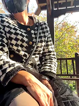 xiaoliansweet online show from October 29, 2025, 6:15 am