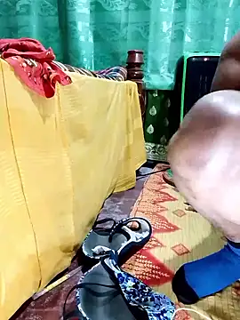 Snapshot of Mistompa24 chatting on January 13, 2026, 3:28 pm Mistompa24 online show from January 13, 2026, 3:28 pm