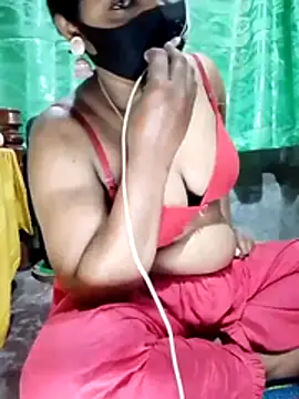 Snapshot of Mistompa24 chatting on February 15, 2026, 9:11 pm Mistompa24 online show from February 15, 2026, 9:11 pm