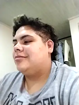 Snapshot of Hailey_Curvy chatting on October 29, 2025, 1:02 pm Hailey Curvy online show from October 29, 2025, 1:02 pm