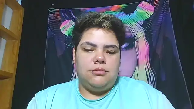 Snapshot of Hailey_Curvy chatting on November 19, 2025, 11:10 am Hailey Curvy online show from November 19, 2025, 11:10 am