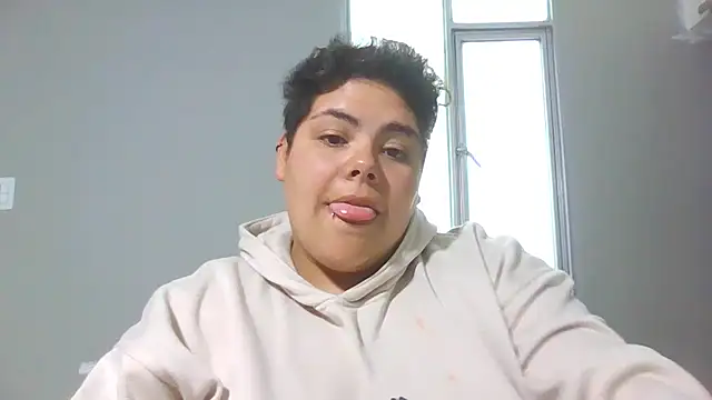 Snapshot of Hailey_Curvy chatting on January 18, 2026, 10:13 pm Hailey Curvy online show from January 18, 2026, 10:13 pm