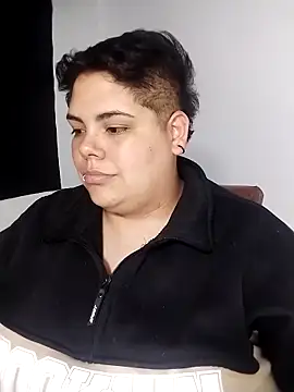 Snapshot of Hailey_Curvy chatting on February 14, 2026, 5:26 am Hailey Curvy online show from February 14, 2026, 5:26 am