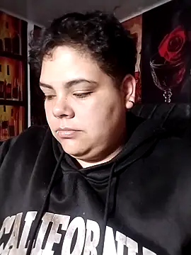 Snapshot of Hailey_Curvy chatting on February 21, 2026, 9:21 am Hailey Curvy online show from February 21, 2026, 9:21 am