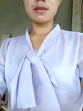 milo123-xx online show from September 9, 2025, 4:45 am