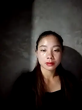 milo123-xx online show from October 2, 2025, 1:40 pm