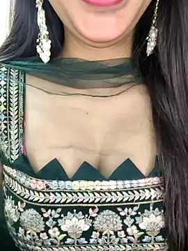 Cute merry01 online show from February 15, 2026, 3:36 am