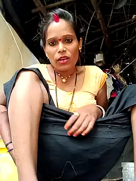 Snapshot of cute_diya_12 chatting on October 14, 2025, 2:12 am cute diya 12 online show from October 14, 2025, 2:12 am