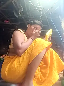 Snapshot of cute_diya_12 chatting on November 29, 2025, 2:25 am cute diya 12 online show from November 29, 2025, 2:25 am