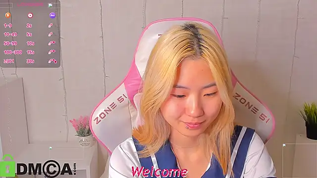 Snapshot of Aisi_18 chatting on November 16, 2025, 1:00 am Aisi 18 online show from November 16, 2025, 1:00 am