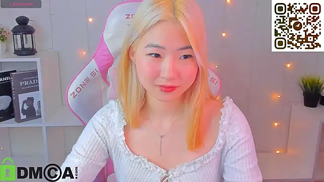 Snapshot of Aisi_18 chatting on November 26, 2025, 1:39 am Aisi 18 online show from November 26, 2025, 1:39 am