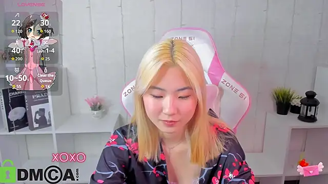 Snapshot of Aisi_18 chatting on December 1, 2025, 12:48 am Aisi 18 online show from December 1, 2025, 12:48 am