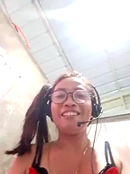 pinayhotii online show from June 2, 2026, 7:10 am