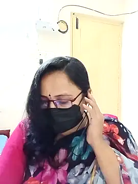 Snapshot of Ananya_flower chatting on September 10, 2025, 4:40 pm Ananya flower online show from September 10, 2025, 4:40 pm