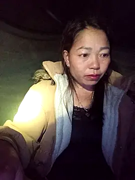 Snapshot of _Helala_ chatting on October 20, 2025, 10:38 am Helala online show from October 20, 2025, 10:38 am