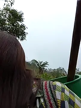 Snapshot of _Helala_ chatting on October 28, 2025, 2:26 am Helala online show from October 28, 2025, 2:26 am