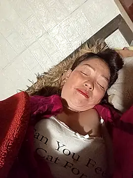 Snapshot of _Helala_ chatting on November 27, 2025, 3:25 pm Helala online show from November 27, 2025, 3:25 pm