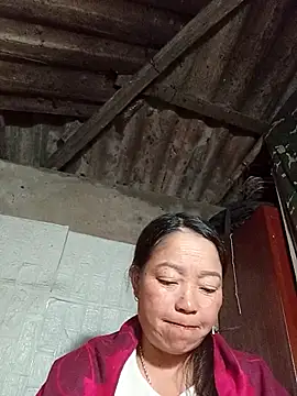 Snapshot of _Helala_ chatting on November 29, 2025, 1:36 pm Helala online show from November 29, 2025, 1:36 pm