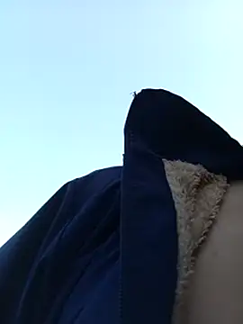 Snapshot of _Helala_ chatting on December 1, 2025, 9:03 am Helala online show from December 1, 2025, 9:03 am