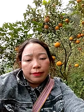  Helala  online show from December 16, 2025, 5:34 am