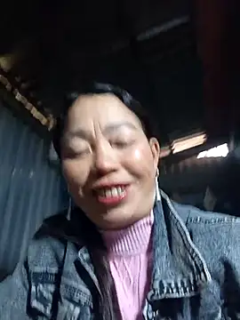 Snapshot of _Helala_ chatting on February 10, 2026, 4:38 am Helala online show from February 10, 2026, 4:38 am