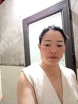 Snapshot of _Helala_ chatting on February 12, 2026, 7:31 pm Helala online show from February 12, 2026, 7:31 pm