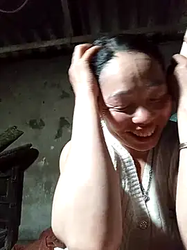 Snapshot of _Helala_ chatting on March 3, 2026, 10:54 am Helala online show from March 3, 2026, 10:54 am