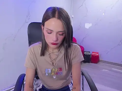 Tammy Thompson  online show from March 19, 2026, 2:10 pm