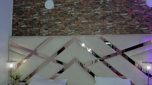 Valery Brand online show from October 25, 2025, 12:56 pm