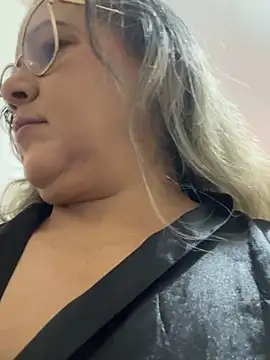 Lucy Milf 474 online show from November 8, 2025, 11:43 am