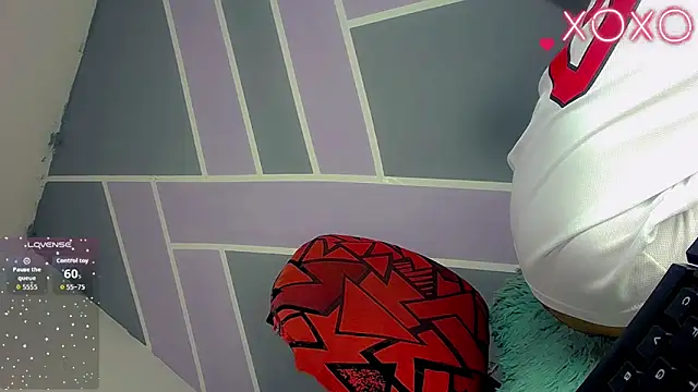 Snapshot of Anne_Zulb chatting on October 14, 2025, 5:30 am Anne Zulb online show from October 14, 2025, 5:30 am