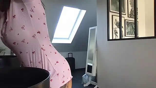 Snapshot of AmyStone__ chatting on February 8, 2026, 11:02 am AmyStone online show from February 8, 2026, 11:02 am