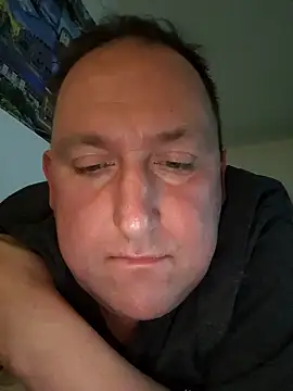 Snapshot of GenuineDedication42 chatting on January 15, 2026, 2:32 pm GenuineDedication42 online show from January 15, 2026, 2:32 pm