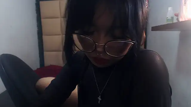 lilith sexy19 online show from September 10, 2025, 7:03 pm