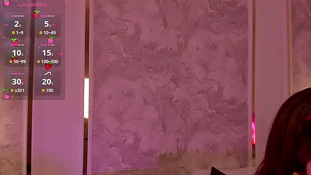 doll eyees  online show from November 6, 2025, 2:12 am