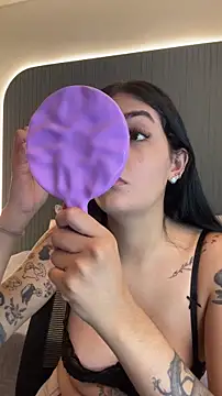 AliceRitter online show from December 18, 2025, 5:19 pm