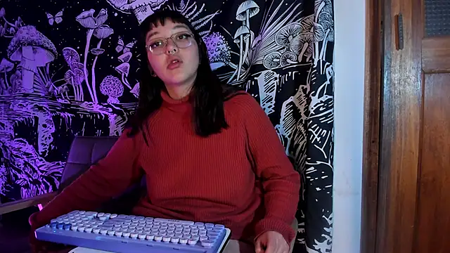 Snapshot of Violetaa_Leee chatting on October 11, 2025, 4:01 am Violetaa Leee online show from October 11, 2025, 4:01 am