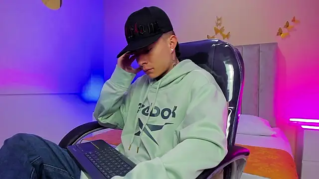 Nascary Fox online show from March 17, 2026, 12:41 pm