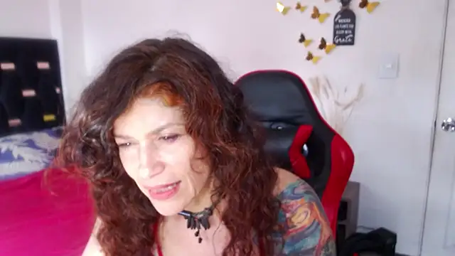 Snapshot of fenix_colette chatting on September 12, 2025, 8:20 pm fenix colette online show from September 12, 2025, 8:20 pm